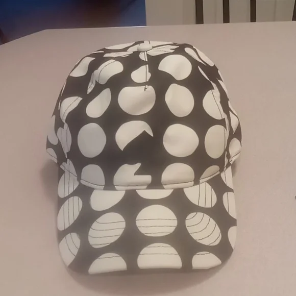 kate spade | Accessories | Kate Spade Art Dot Baseball Cap  display picture 3